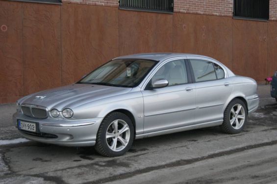 Jaguar X-Type